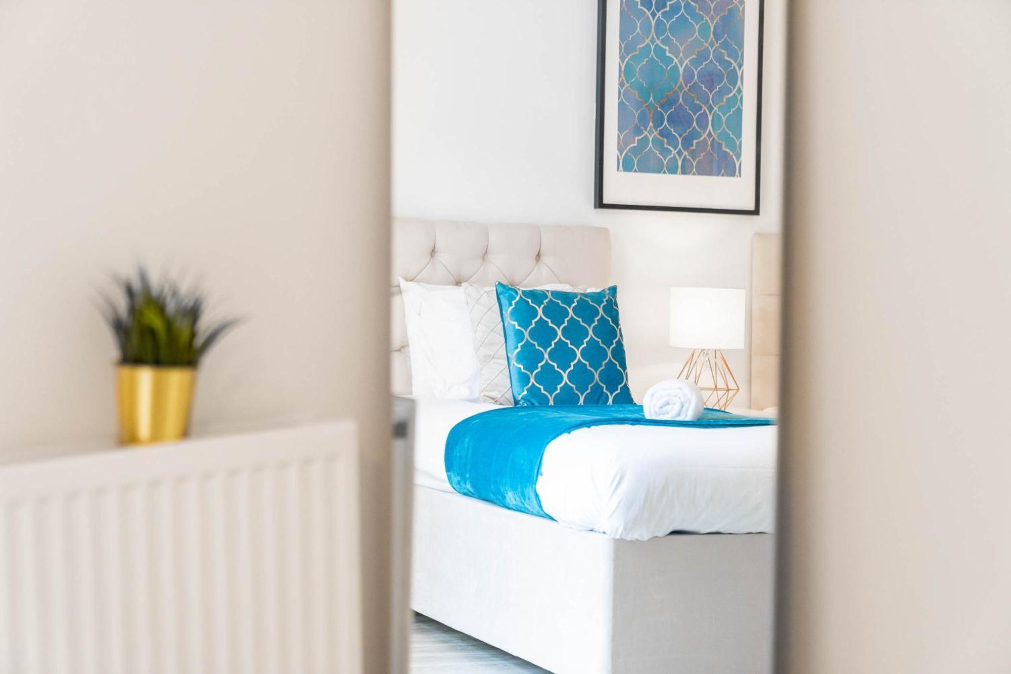 Luxury Apartment - Twin Beds - Selly Oak - Off-Street Parking - Free Netflix & Wifi - Top Rated 9Cc Birmingham Exterior photo