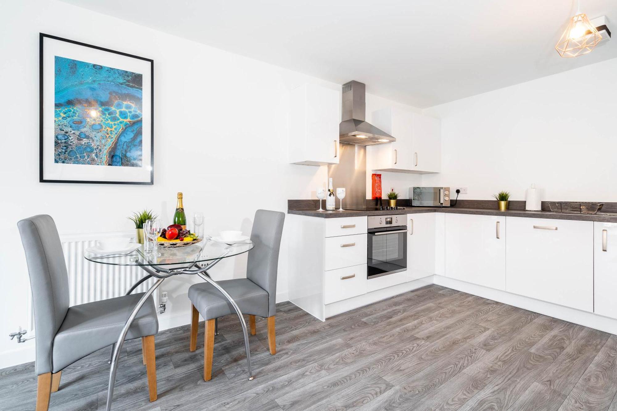 Luxury Apartment - Twin Beds - Selly Oak - Off-Street Parking - Free Netflix & Wifi - Top Rated 9Cc Birmingham Exterior photo